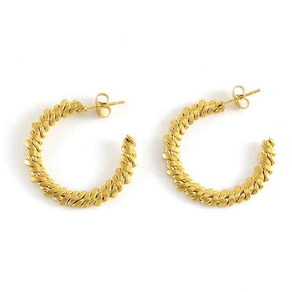 NEW💎18K Gold Braided Twisted Hoop Earrings* - Picture 7 of 12